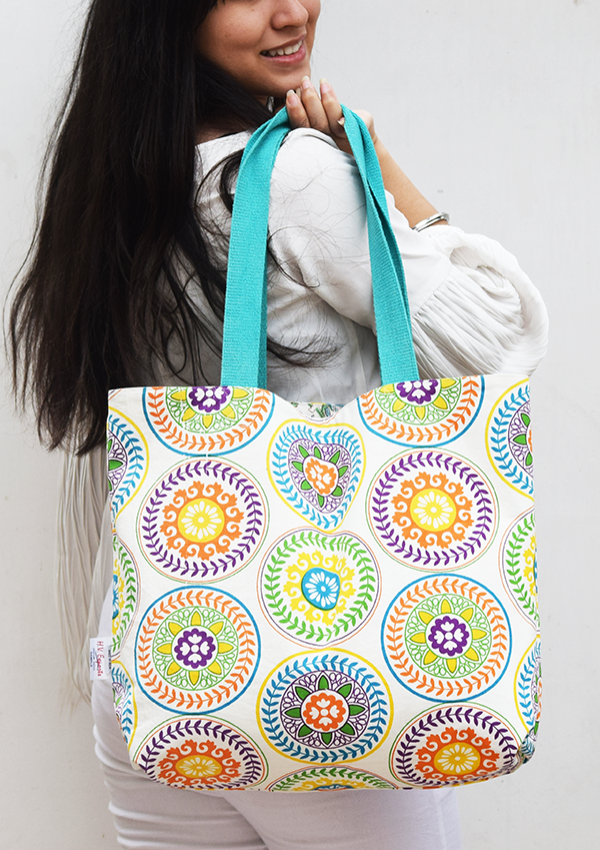 Shop Latest Tote Bags For Women | Tote Handbags for Online